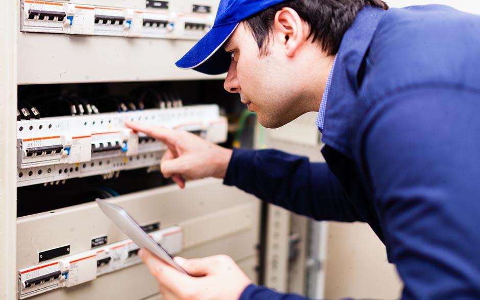 besoin d'un électricien Paris 4